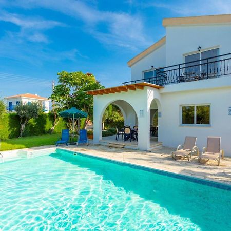 Sun Beach Villa Tria Polis Luaran gambar