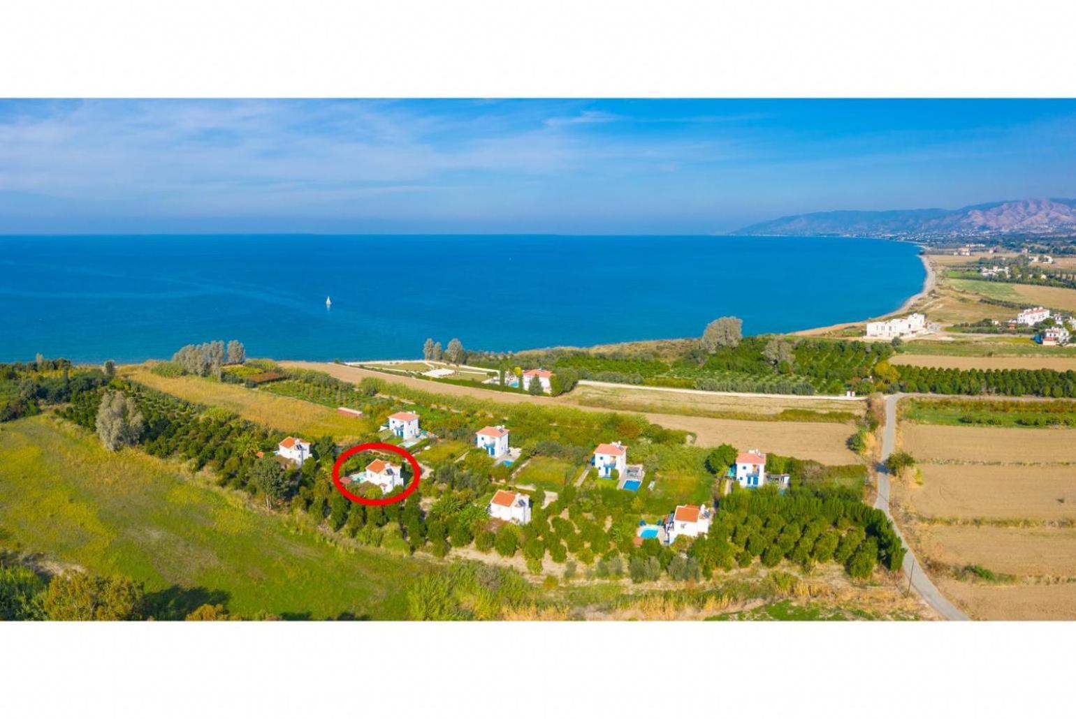 Sun Beach Villa Tria Polis Luaran gambar
