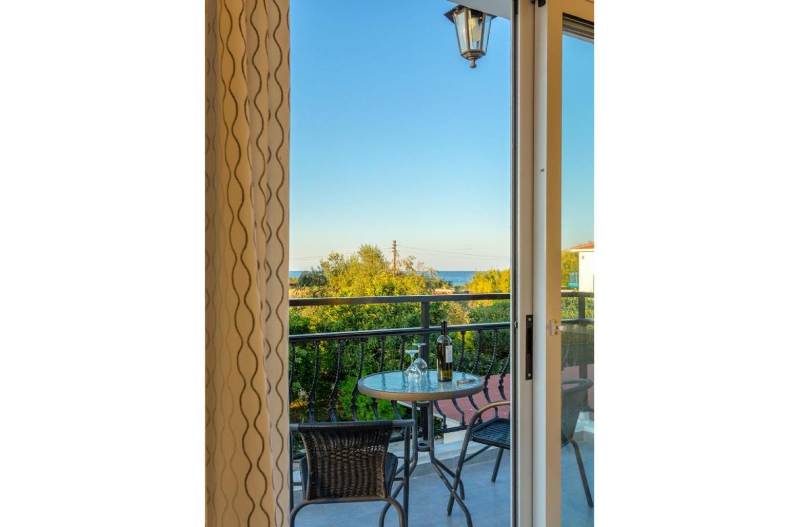 Sun Beach Villa Tria Polis Luaran gambar