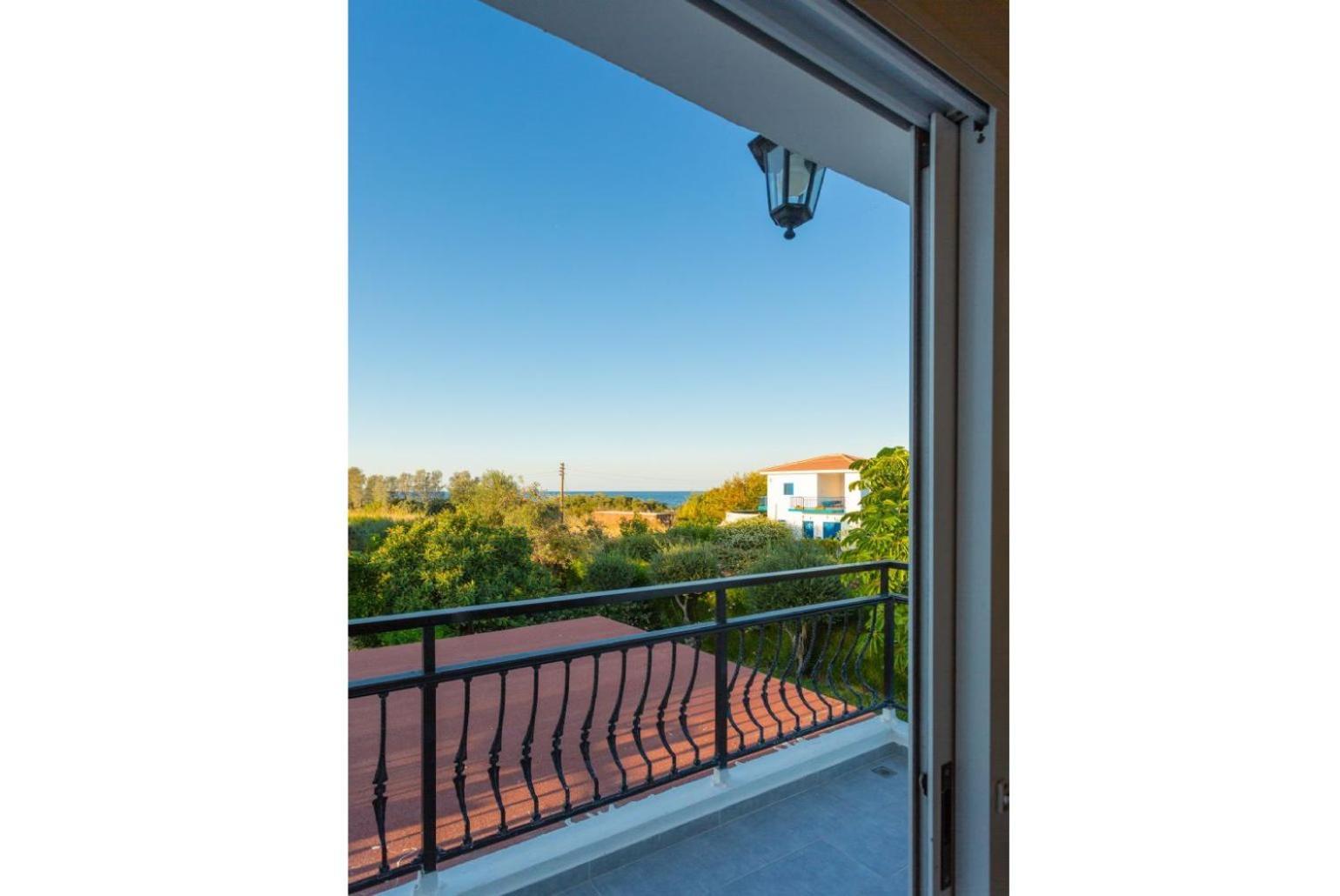 Sun Beach Villa Tria Polis Luaran gambar