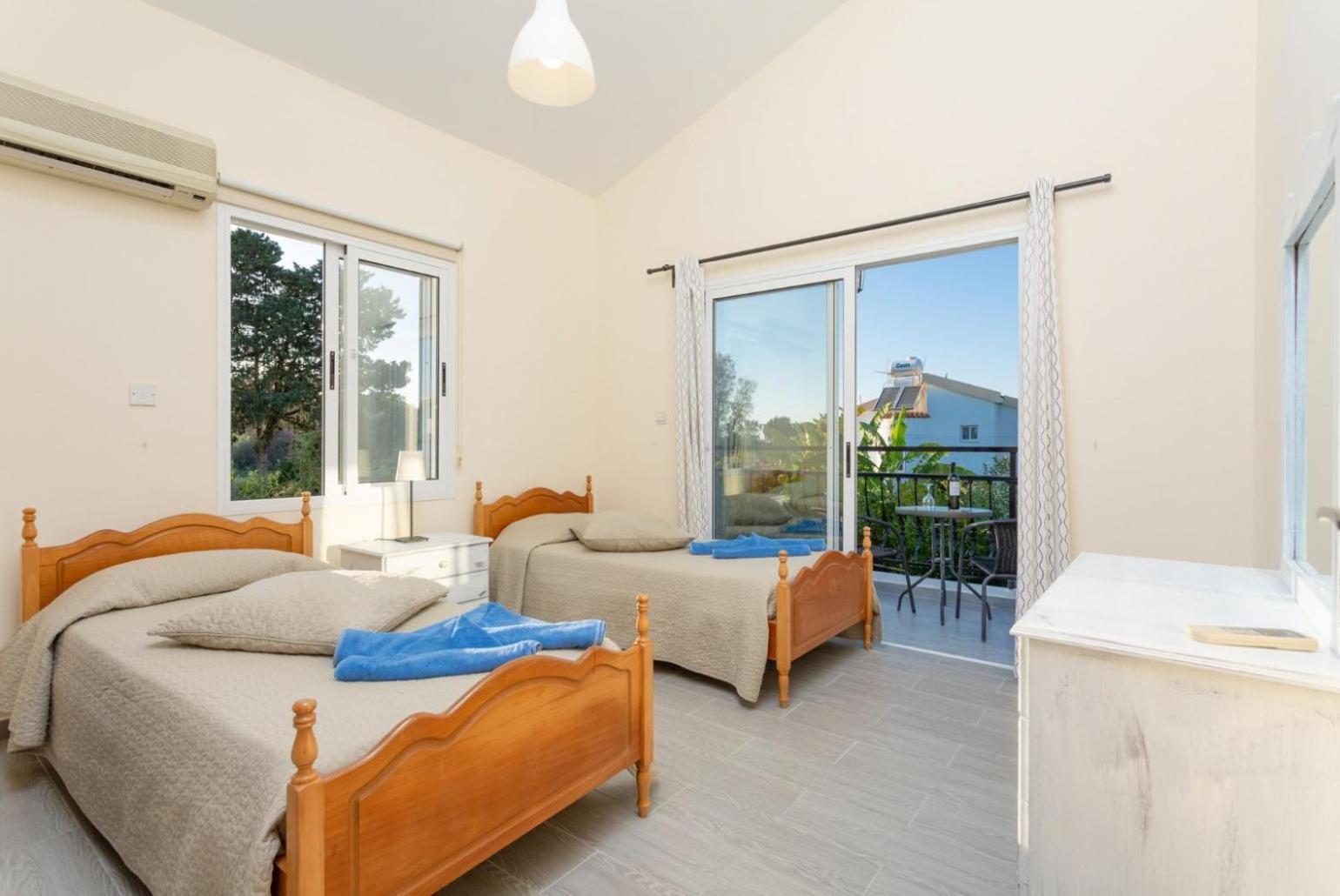 Sun Beach Villa Tria Polis Luaran gambar