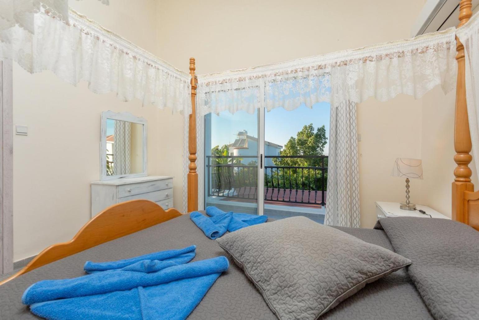 Sun Beach Villa Tria Polis Luaran gambar