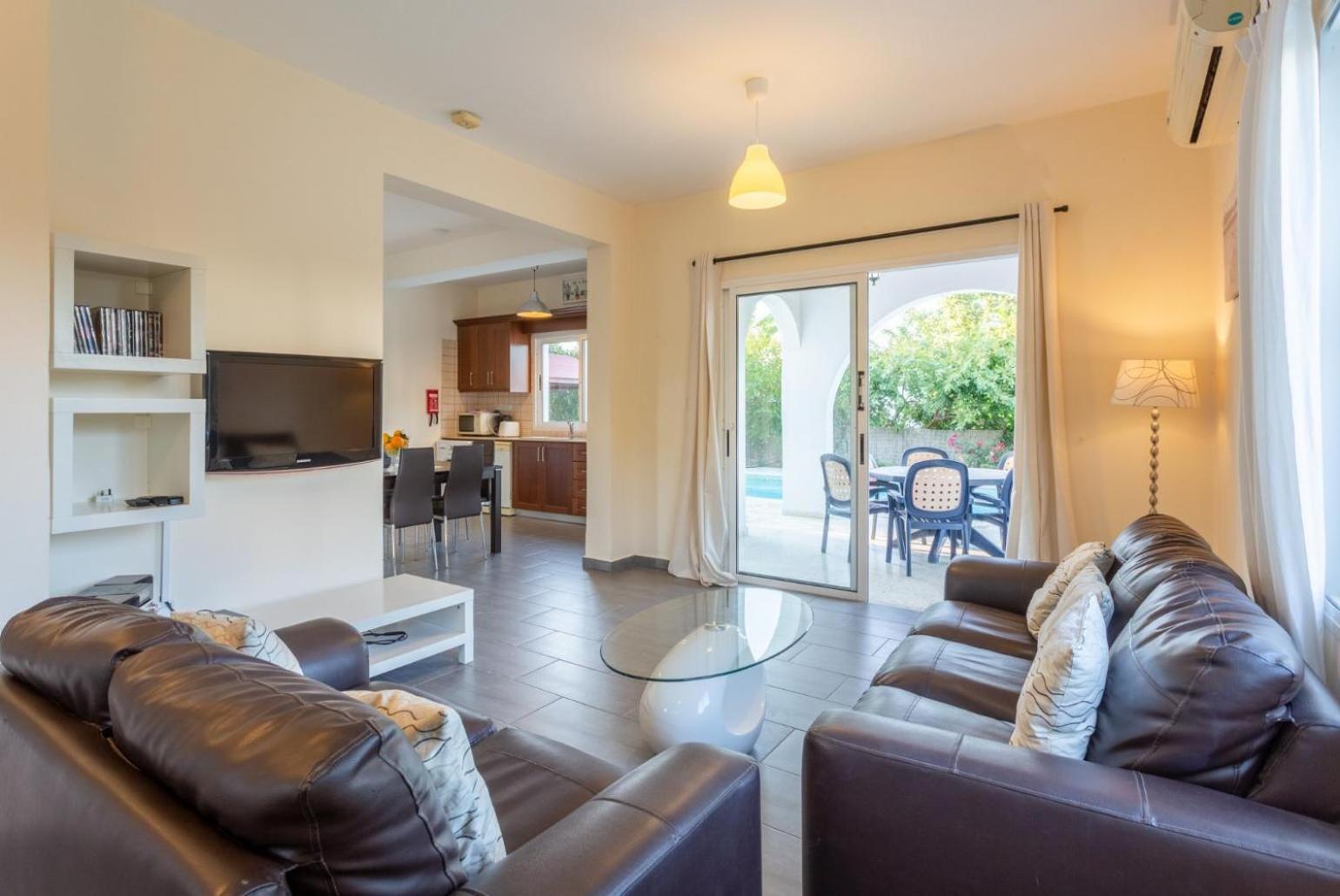 Sun Beach Villa Tria Polis Luaran gambar
