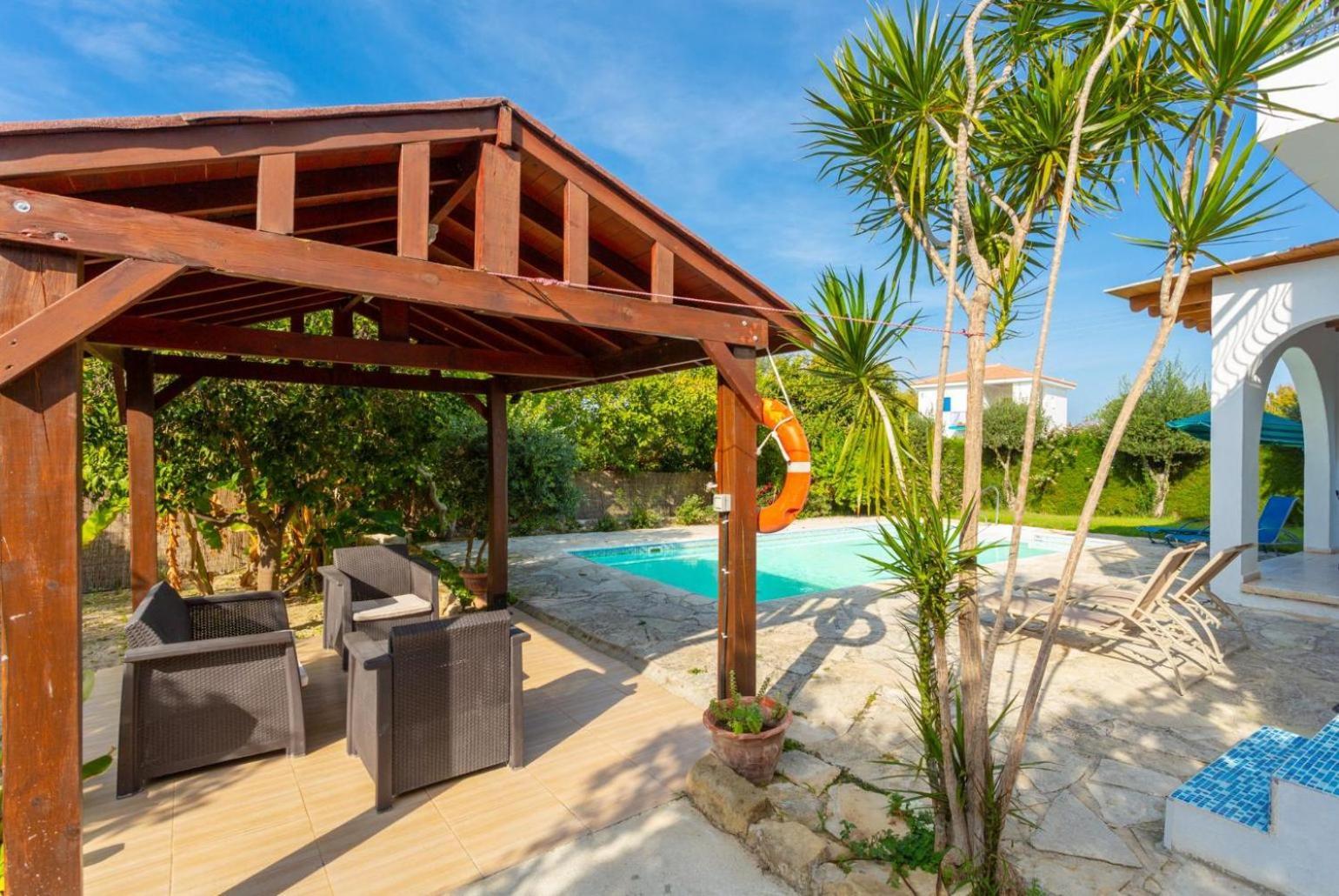 Sun Beach Villa Tria Polis Luaran gambar